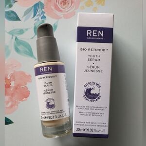 REN Bio-retinoid Youth Serum